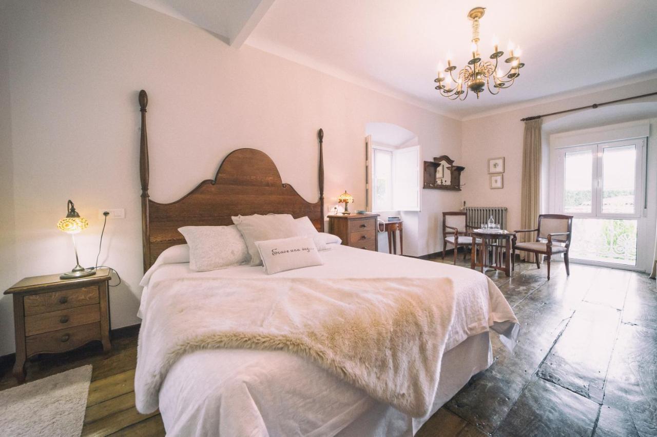 ホテル La Casona De Amandi ビリャビシオサ エクステリア 写真