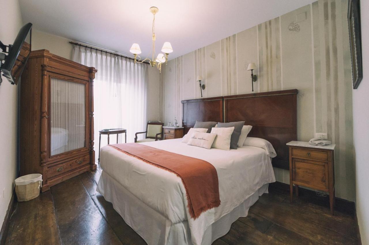 ホテル La Casona De Amandi ビリャビシオサ エクステリア 写真